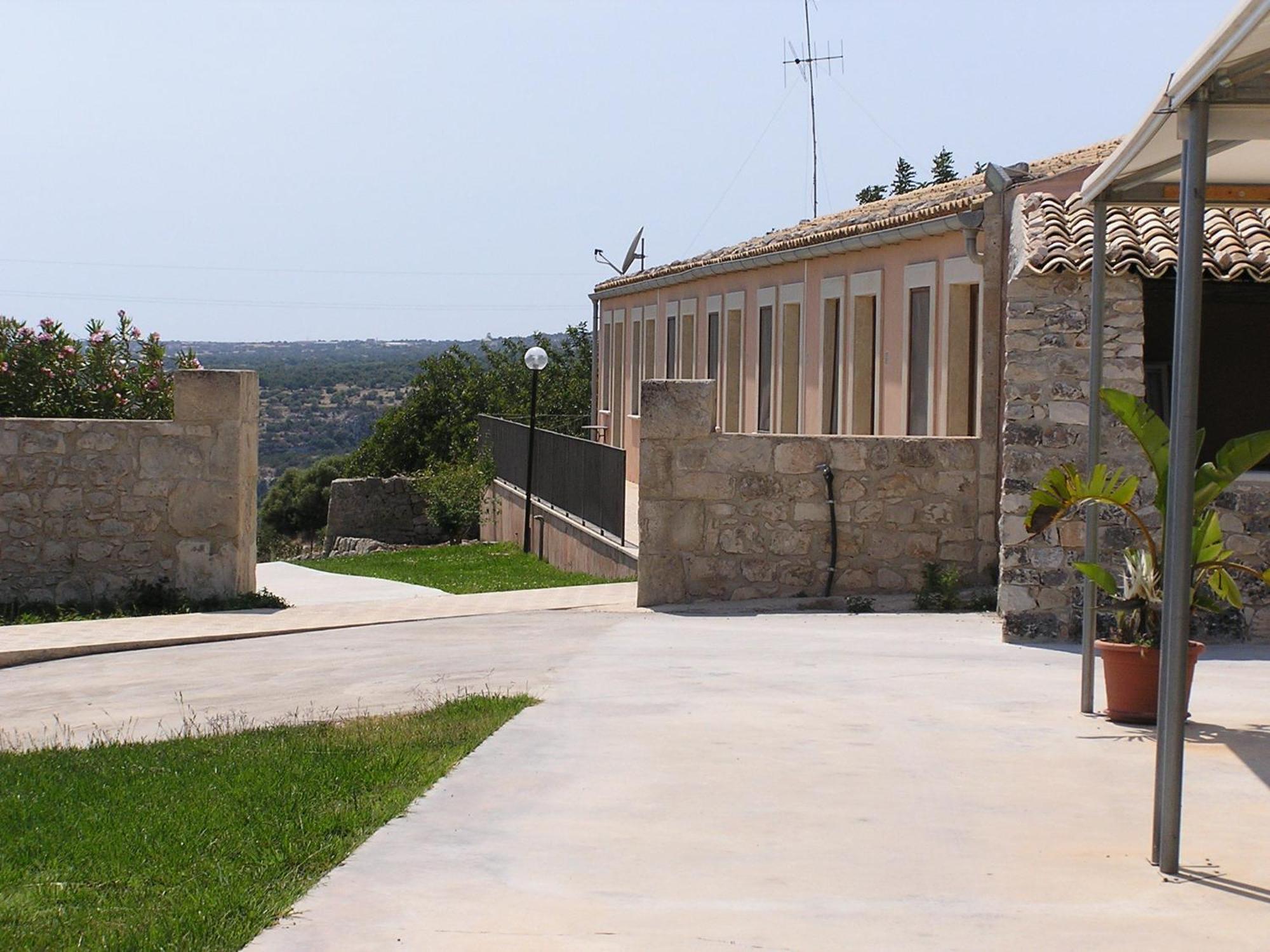 Villa Principe Di Belmonte Ispica Buitenkant foto